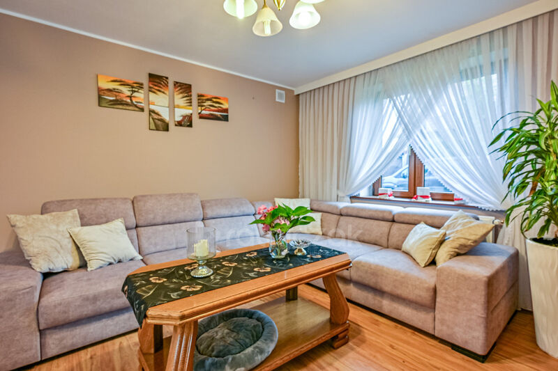 Dom wolnostojący | 5 pokoi | duża działka - Wejherowo