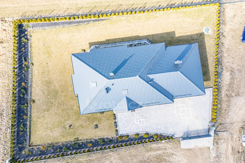 REZERWACJA - Parterowy dom wolnostojący z garażem - Strzepcz