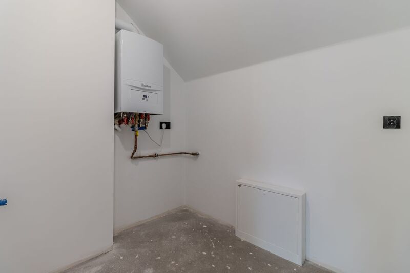 Ostatni|Od zaraz|5POK|Garaż|Pralnia|Wysoki standar - Tyłowo