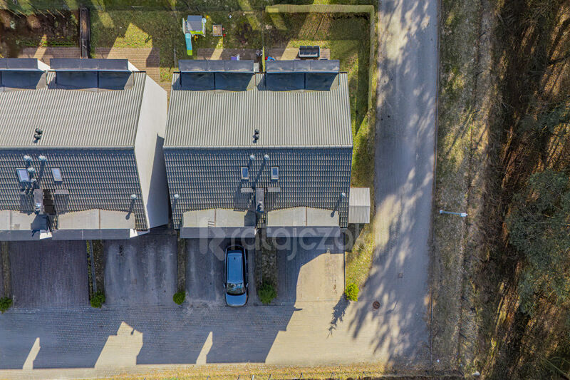 87 59 m2 z ogródkiem 70 m2 | 2 miejsca postojowe - Luzino