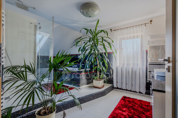 Przestronny dom z potencjałem na 3 mieszkania! - Gdańsk