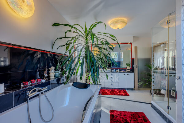 Przestronny dom z potencjałem na 3 mieszkania! - Gdańsk