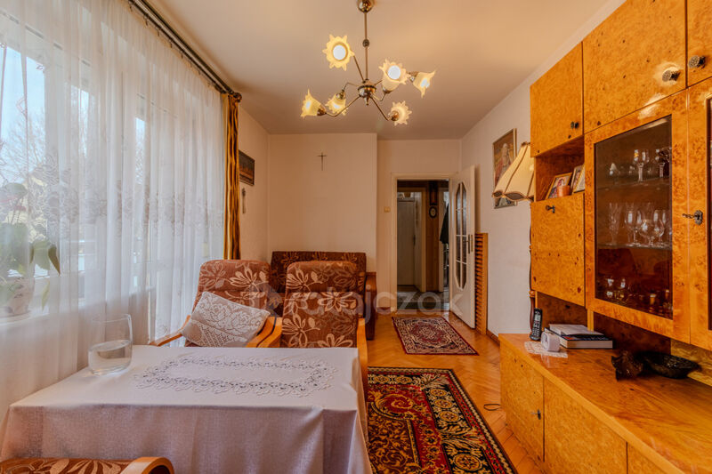 1 PIĘTRO | DO REMONTU | PIWNICA | BALKON | CENTRUM - Wejherowo