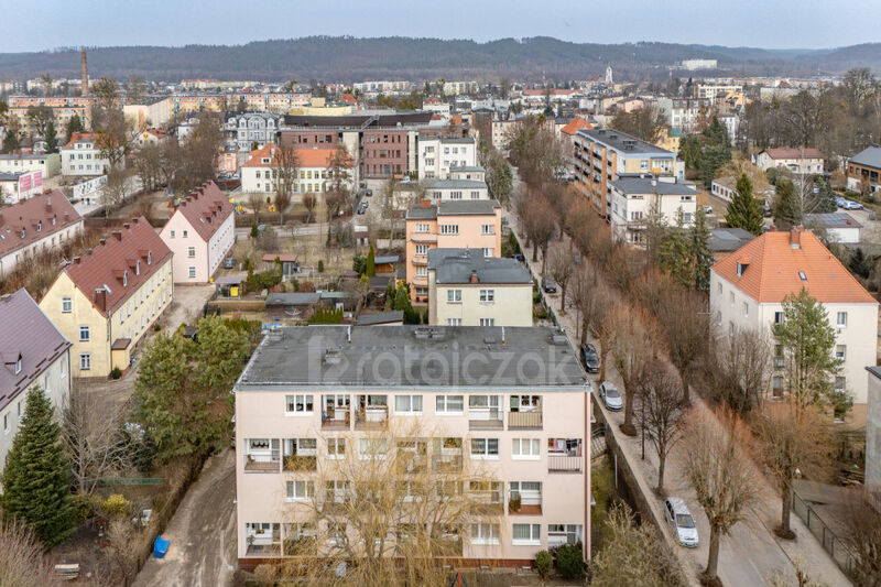 1 PIĘTRO | DO REMONTU | PIWNICA | BALKON | CENTRUM - Wejherowo