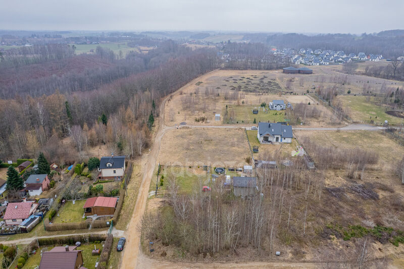 Uzbrojona działka budowlana przy lesie - Warzenko - Warzenko