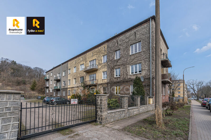 Z potencjałem  wysokie sufity  opcja ponad 120 m2 - Gdynia