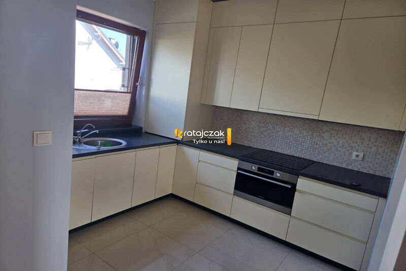 Bliźniak z Potencjałem | Działka 703 m² | Radunica - Radunica
