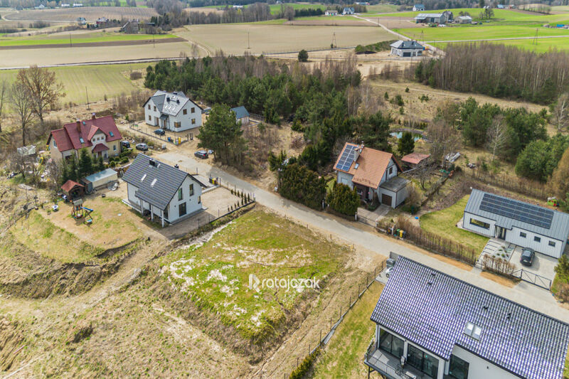 Duży teren inwestycyjno-budowlany w Kielnie - Kielno