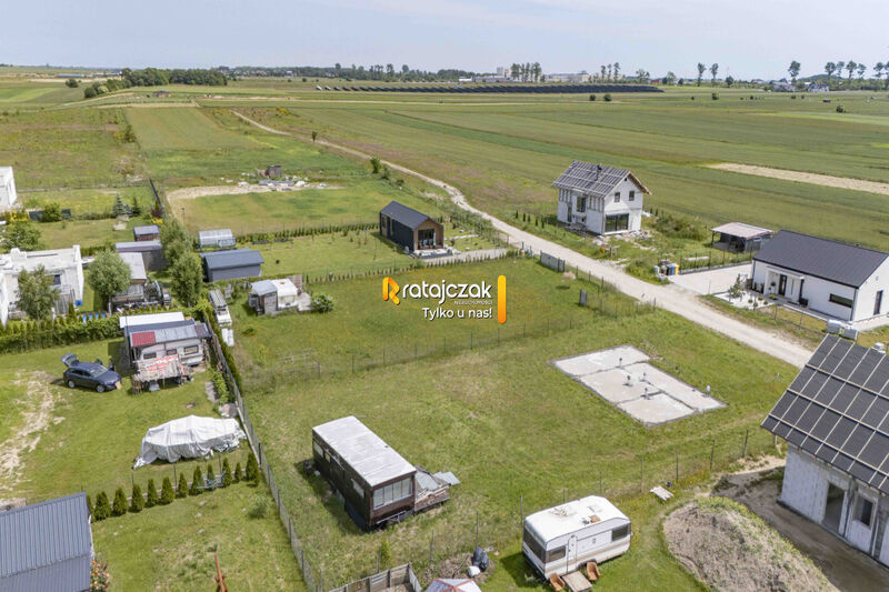 Słoneczna działka 1000 m² w Łebczu - Łebcz