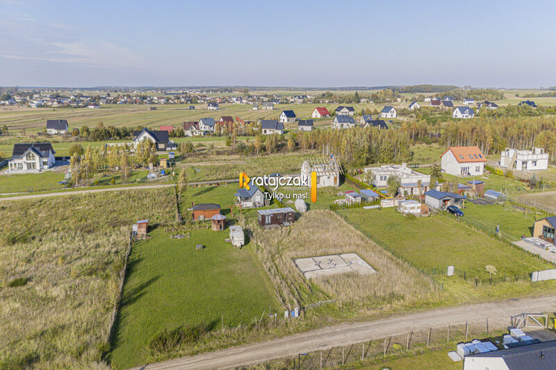 Słoneczna działka 1000 m² w Łebczu - Łebcz