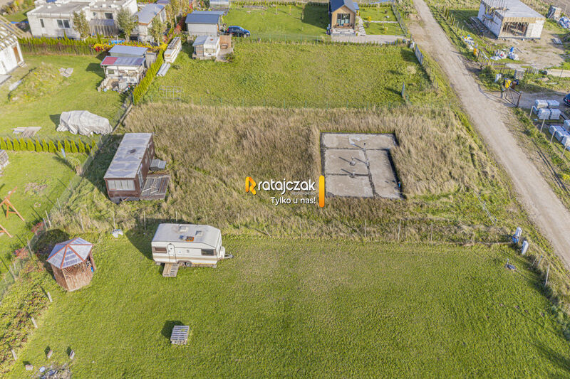 Słoneczna działka 1000 m² w Łebczu - Łebcz