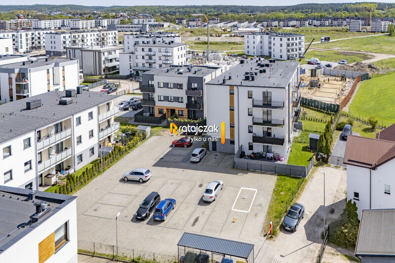 kawalerka | winda | komórka | miejsce postojowe - Bolszewo
