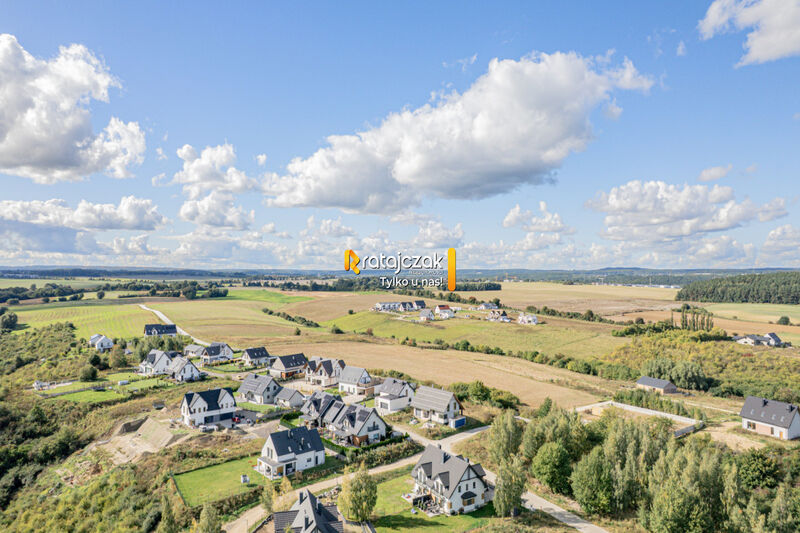 Bliźniak w stanie deweloperskim  działka 550 m² - Juszkowo