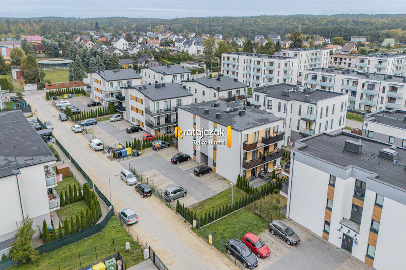 styl Glamur   dwa pokoje gotowe do wejścia. - Bolszewo