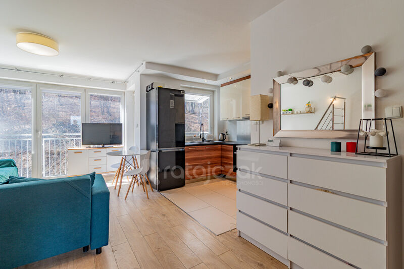 dwupoziomowe | dwie łazienki | taras | z garażem - Reda