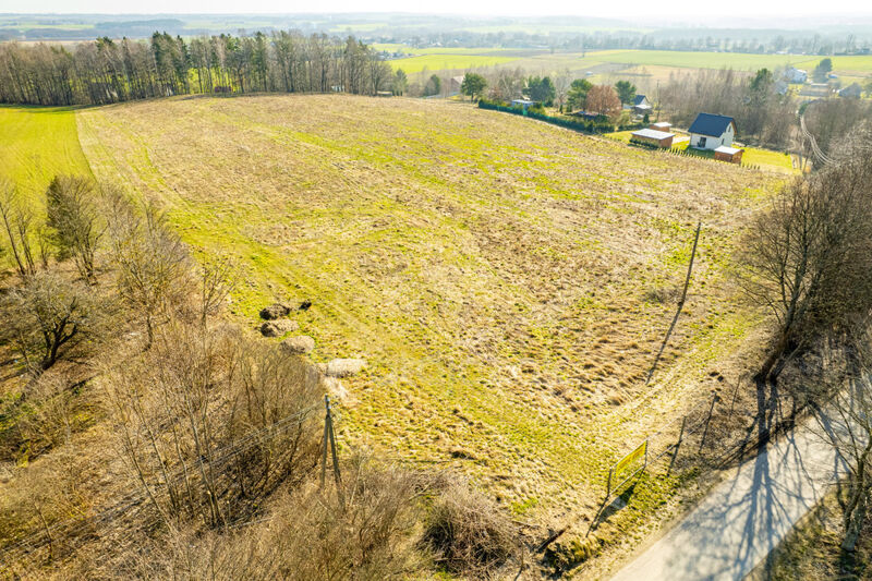 Działka letniskowa nad jeziorem - Perlino