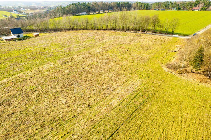Działka letniskowa nad jeziorem - Perlino