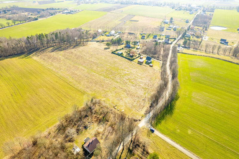Działka letniskowa nad jeziorem - Perlino