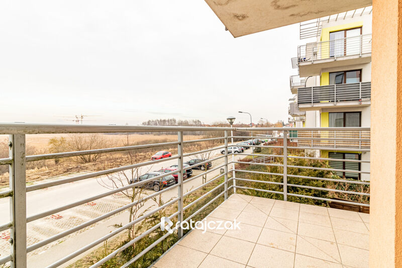 Duży Narożny Balkon| + 450 PLN Czynsz| Po Remoncie - Kowale