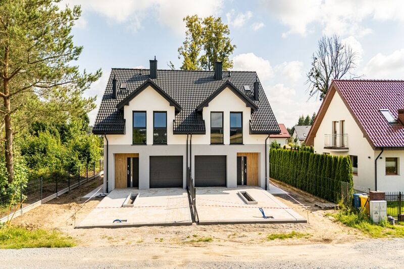 Centrum|5 pokoi| Garaż|Szkoła 900m|Wysoki Standard - Kębłowo