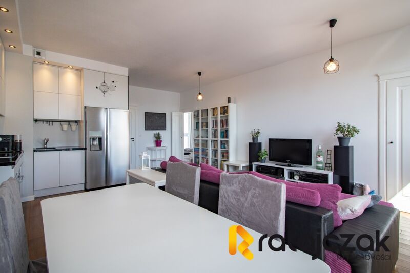 Apartament z widokiem na centrum Warszawy - Warszawa