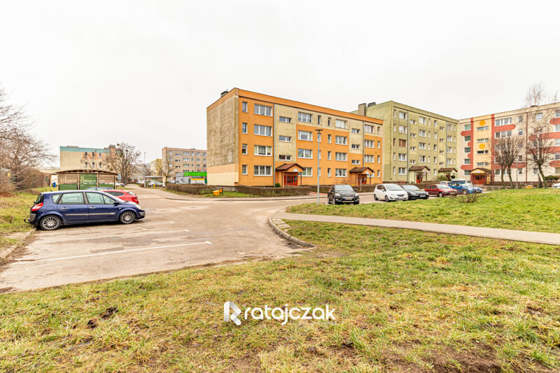 3 pokoje | z balkonem od południa | I piętro | - Reda