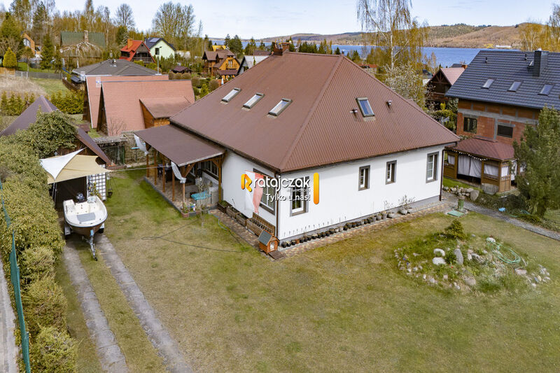 DOM WOLNOSTOJĄCY | 2007r | NADOLE | NAD JEZIOREM - Nadole