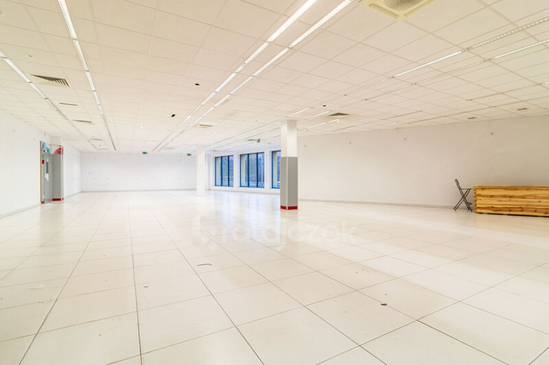 Galeria Handlowa na Sprzedaż - Malbork