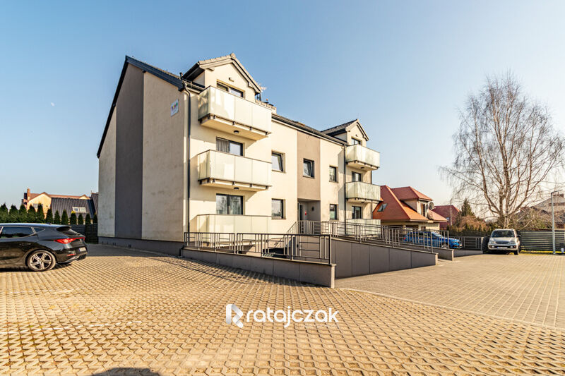 2 Pokoje | komórka lokatorska | miejsce postojowe - Reda