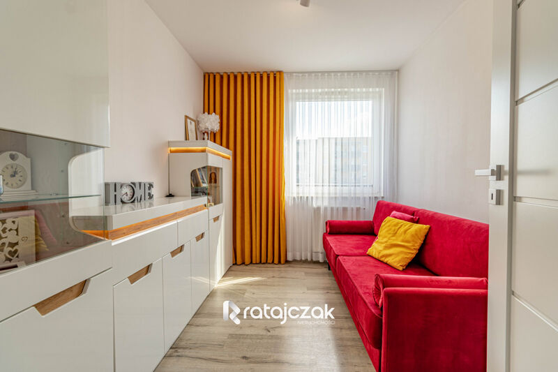 Os. Sobieskiego  3 POK  1 Piętro  SKM  Szkoły  Las - Wejherowo