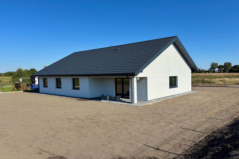 Nowoczesny dom z dużą działką blisko Gdańska - Kaczki