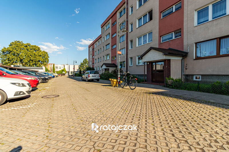 3 pokoje | os. Chopina | z miejscem postojowym - Wejherowo