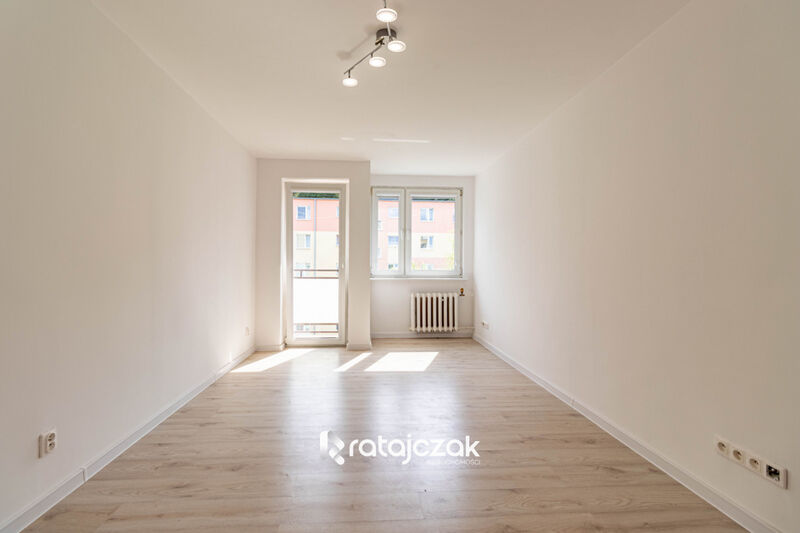 Osiedle Staszica  2 POK 2 Piętro  SKM  LAS Piwnica - Wejherowo