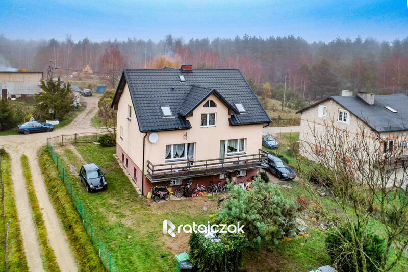 Dom wolnostojący KASZUBY z pięknym ogrodem ! - Rybaki