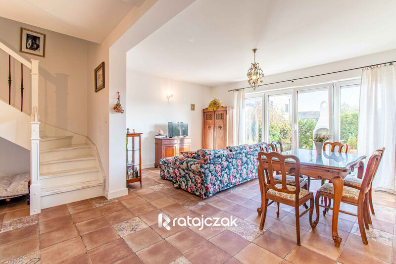 Bliźniak w spokojnej okolicy z działką 357 m2 - Bolszewo