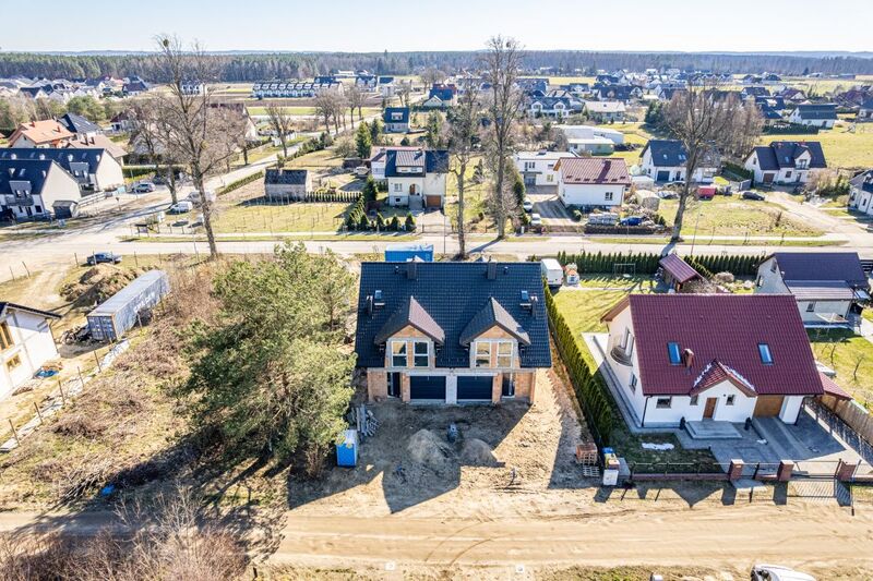 Centrum|5 pokoi| Garaż|Szkoła 900m|Wysoki Standard - Kębłowo