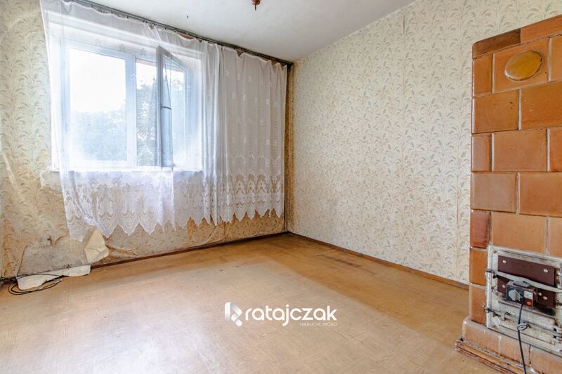 3 POK w centrum z piwnicą  1 piętro  do remontu - Wejherowo
